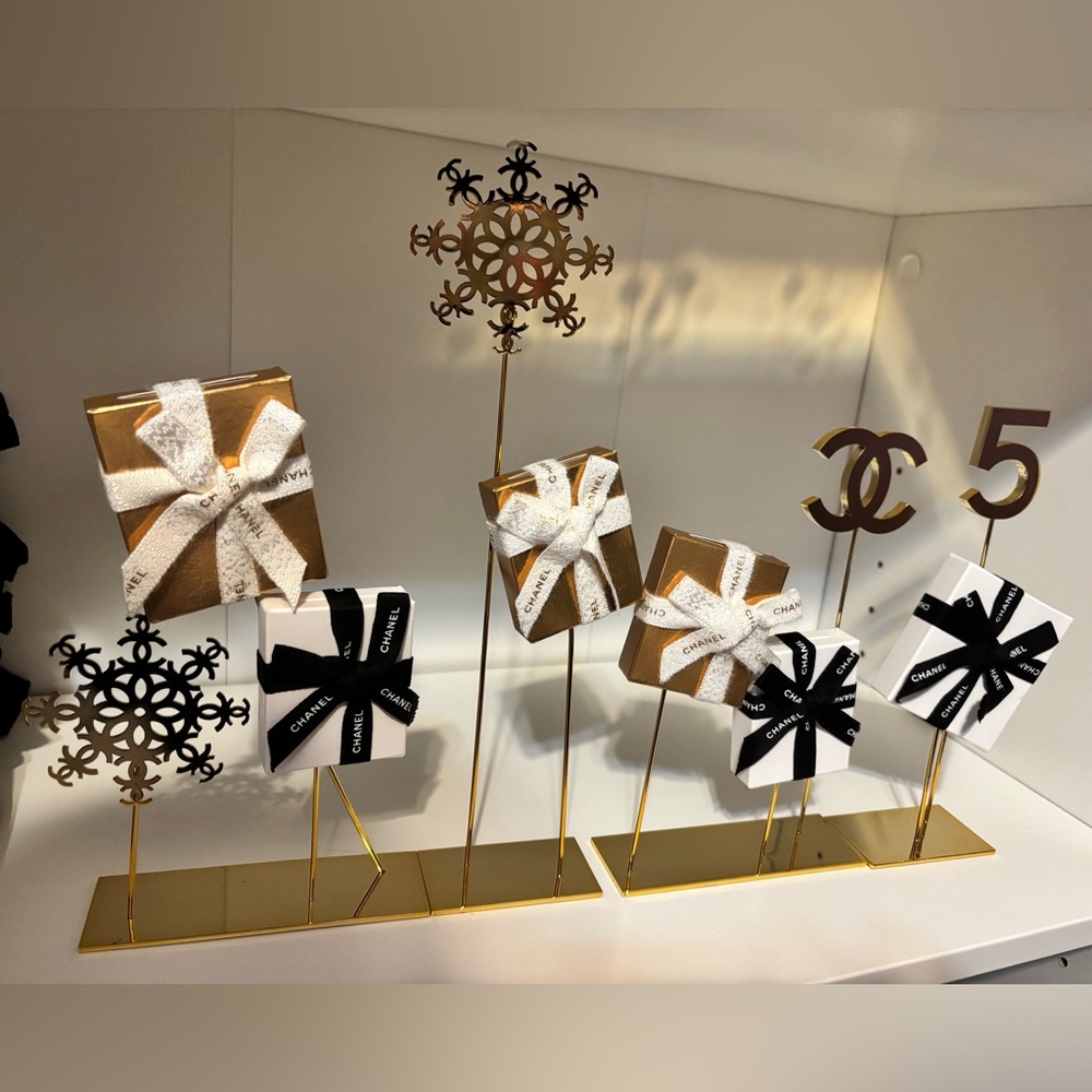 💜SOLD💜CHANEL Store Display 4 PC Set - Winter Holiday ❄️